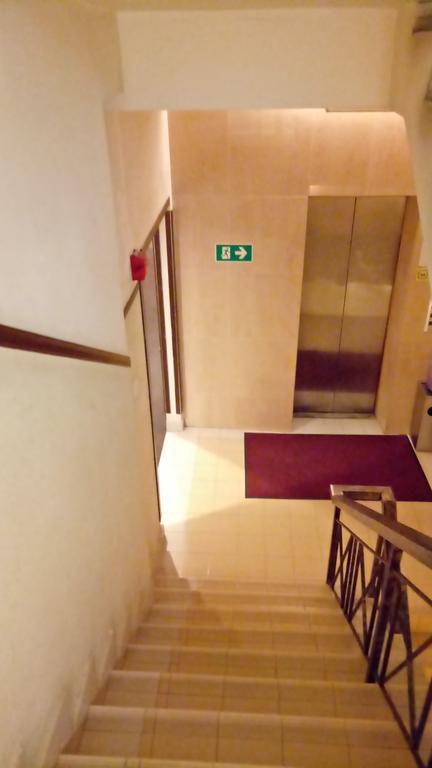 Hotel Sri Sutra - Bandar Sunway 3 Petaling Jaya Exterior photo